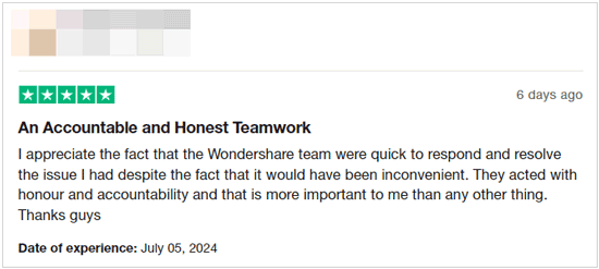 five star review of wondershare mobiletrans on trustpilot